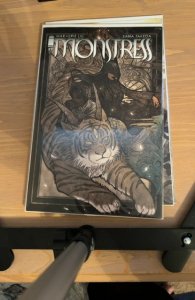 Monstress #32 (2021) Monstress 