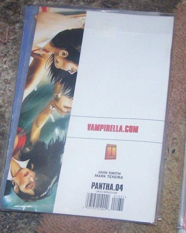 vampirella # 10 june 2002 +  limited edition PANTHA  cover rare  