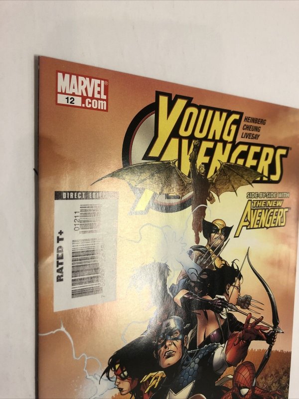 Young Avengers (2006) 12 (VF/NM) | Kate Bishop as Hawkeye