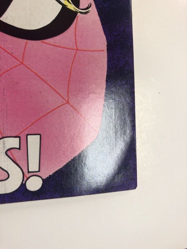 Spider-man # 243 Canadian Price Variant (VF) MARY Babe !