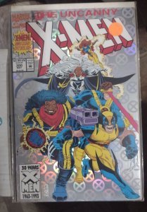 UNCANNY X-MEN #300 1993 MARVEL DISNEY KEY 1ST LEGACY VIRUS HOLOGRAM COVER