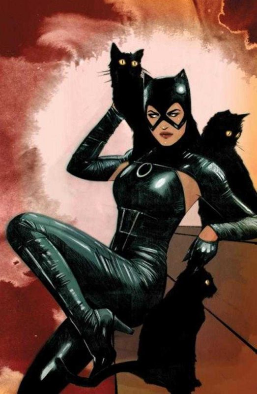 Catwoman #41 Cover B Tula Lotay Card Stock Variant 