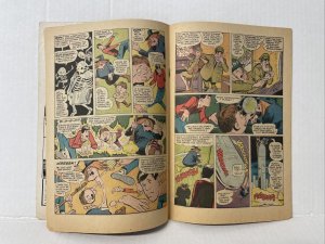 Adventures Of Jerry Lewis #101 CENTERFOLD DETACHED bottom Staple