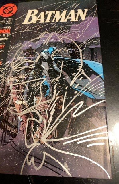 Batman Annual #13 Direct Edition-)CoverBatman sketch by Sam De la Rosa