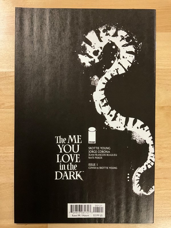 The Me You Love in the Dark #1 Cover B (2021)