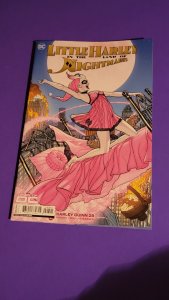 Harley Quinn and fish 28 Ryan Sook variant cover NM bedknobs