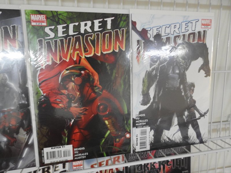 Secret Invasion #1-8 Complete Set! + Dark Reign One-Shot! Avg NM- Condition!