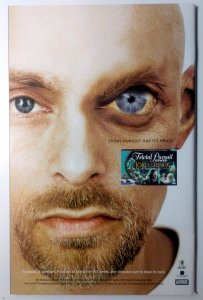 Countdown to Infinite Crisis (9.4, 2005)