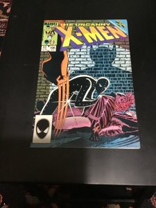 The Uncanny X-Men #196 (1985) Wolverine shadow cover! High grade! VF/NM Wow!