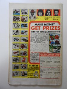 The Incredible Hulk #200 (1976) VG- Condition! MVS intact! Moisture wrinkle