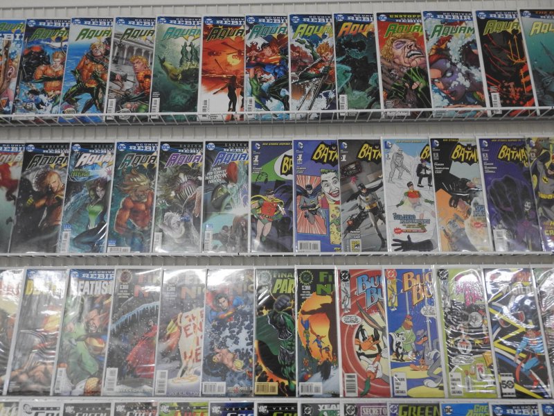 Huge Lot 160+ Comics W/ Batman, Green Lantern, Aquaman+ Avg VF-NM Condition!