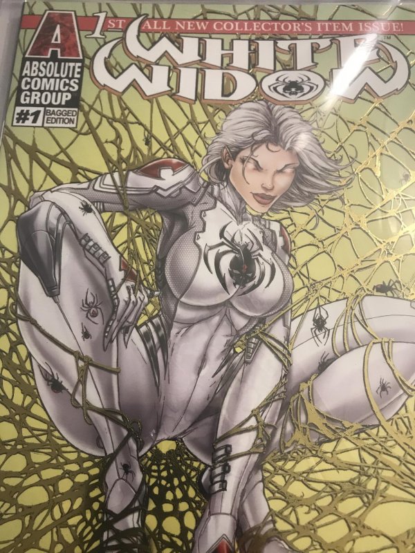 2018 Absolute Comics White Widow #1 Gold Foil Homage Edition Variant CGC 9.8