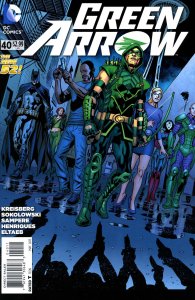Green Arrow (5th Series) #40 VF ; DC | New 52 Bryan Hitch Batman