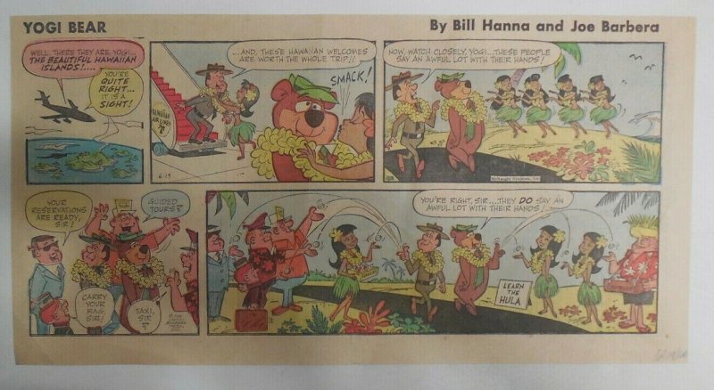 Yogi Bear Sunday Page by Hanna-Barbera from 6/19/1966 Third Page Size !