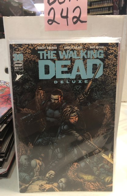 The Walking Dead Deluxe #45 (2022)