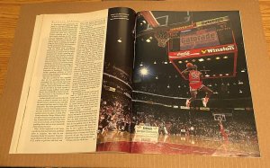 Sports Illustrated ( 8.5 VFN+) Michael Jordan /  October 1993