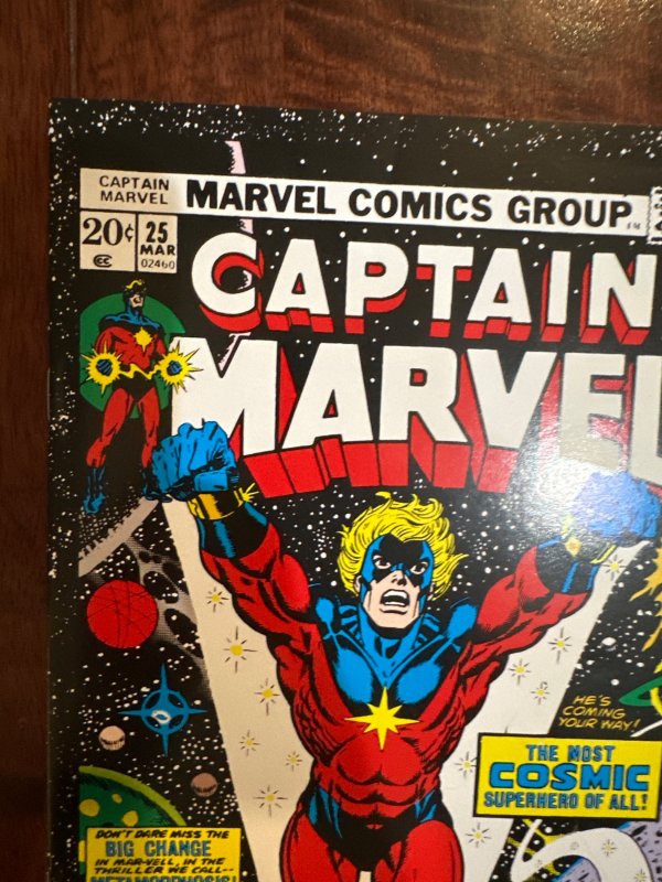 Marvel Legends Captain Marvel #29 Marvel Legends (2006)