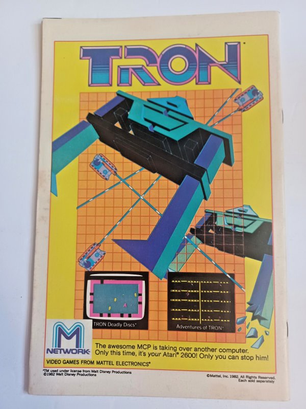 All star Squadron #24 newssatnd - Canadian Price Variant - Batman - 1983 - VF