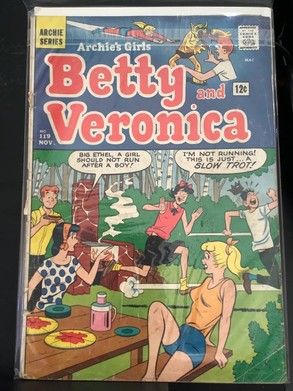 Archie's Girls Betty and Veronica #119 (1965)