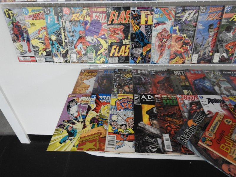 Huge Lot 160+ Comics W/Batman, Flash, Fantastic Four+ Avg Fine+ Condition!!