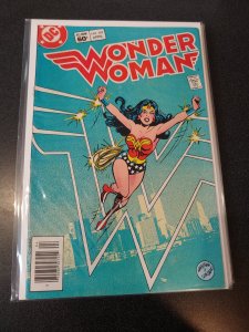 WONDER WOMAN #302 NM HIGH GRADE