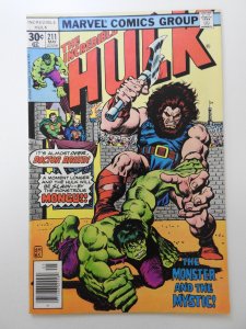 The Incredible Hulk #211 (1977) vs Mongu! Beautiful VF-NM Condition!