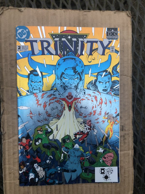 DC Universe: Trinity #2 (1993)