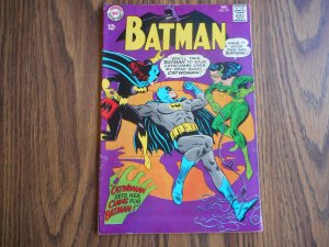 BATMAN 197 CLASSIC CARMINE INFANTINO BATGIRL / CATWOMAN COVER 6.0/6.5 OR BETTER