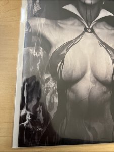 VAMPIRELLA #2 ARTGERM 1:50 NOIR VIRGIN VARIANT NM