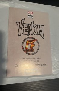 Venom #31 (2021)Kyle Hotz virgin trade