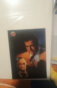 Detective Comics #724 (1998) includes trading card