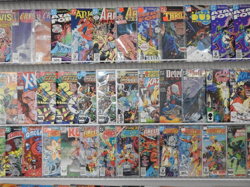 Huge Lot of 160+ Comics W/ Batman, Swamp-Thing, Crisis+ Avg VF- Condition!!