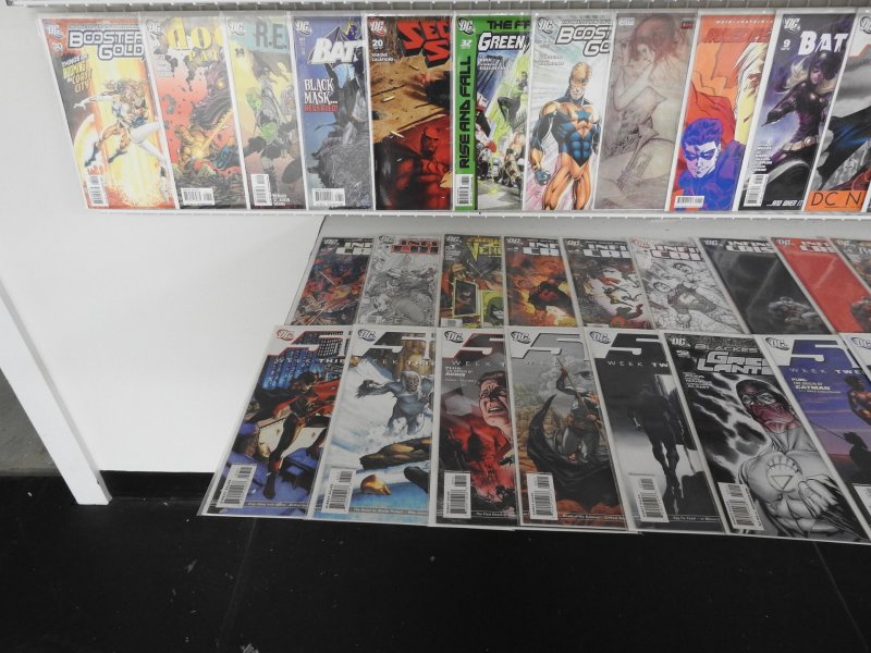 Huge Lot 150+ Comics W/Hellblazer, 52, Superman, Green Lantern+ Avg VF+ Cond!!