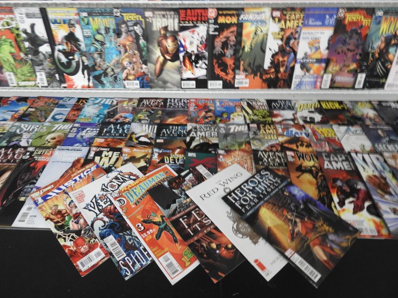 Huge Lot 180+ Comics W/ Watchmen, Wolverine,  Ultimates+ Avg VF Condition!