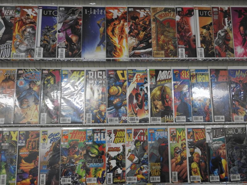 Huge Lot 120+ W/ Hulk, Captain America, Blade+ Avg VF Condition