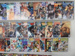 Huge Lot of 210+ Comics W/ X-Men, Wonder Woman, Defenders Avg. VF- Condition!