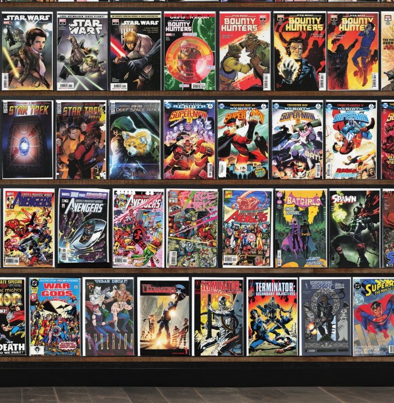 Huge Lot 170+ Comics with Avengers, New Super Man, Star Trek & More!