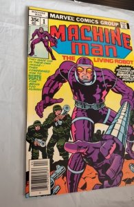 Machine Man #1 (1978) The living Robit