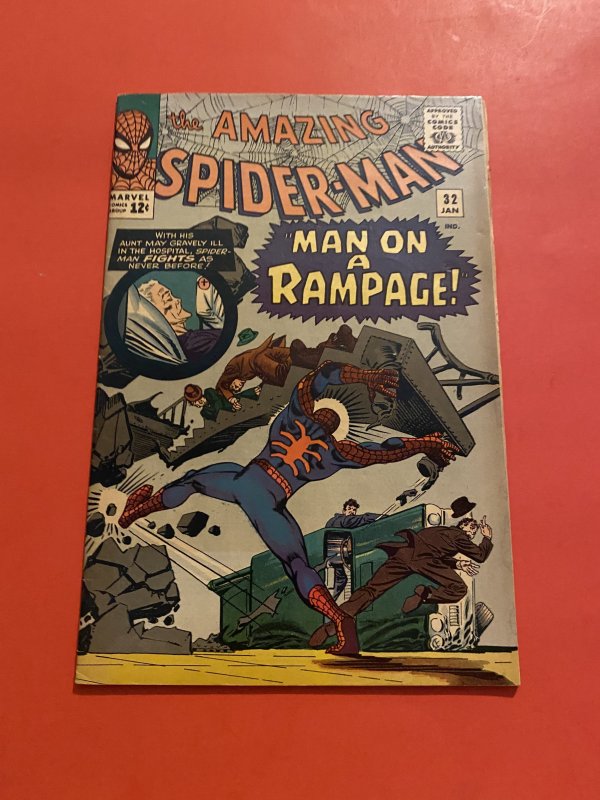 The Amazing Spider-Man #32 (1966) a man on a rampage