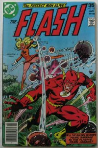 Flash #257 (Jan 1978, DC), VFN, Flash versus the Golden Glider