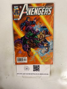 The Avengers #3 VF-NM Marvel Comic Book Thor 21 ET7