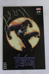 Venom #25 (2020) [Key Issue] Wal-mart Cover NM