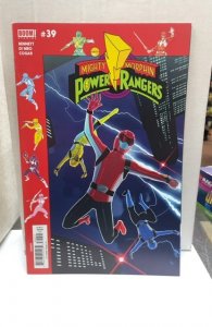 Mighty Morphin Power Rangers #39 Cover B (2019)