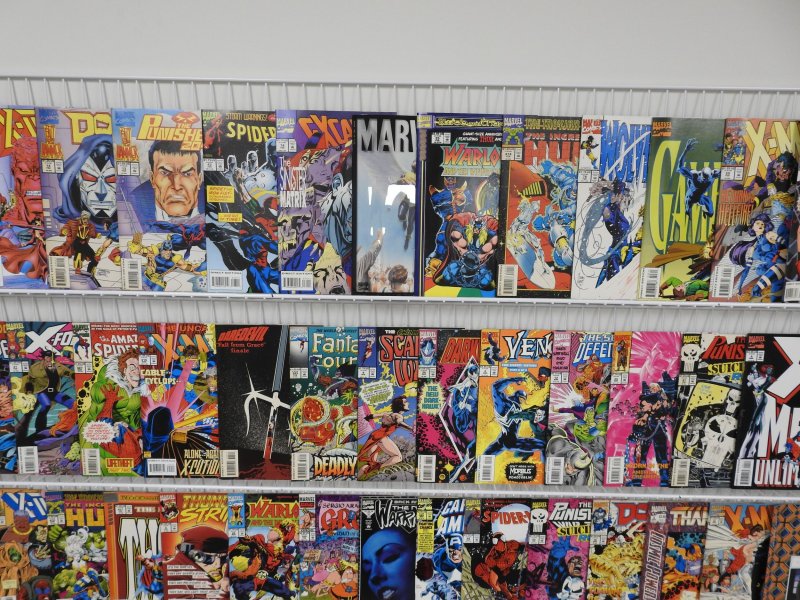Huge Lot 180+ Comics W/ Spider-Man, X-Men, Wolverine, +More!! Avg VF- Condition!
