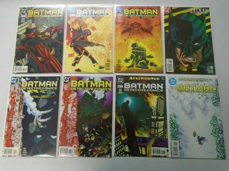 Detective Comics lot 32 different from #700-749 8.0 VF (1996-2000)