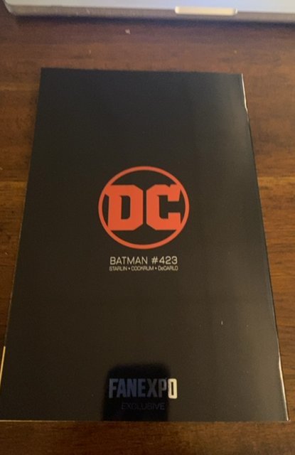 Batman #423 (2023) fanexpo foil exclusive mcfarlane