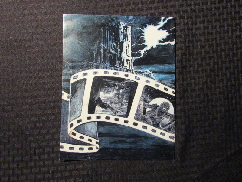 2000 CASTLE OF FRANKENSTEIN Magazine Yearbook FN+ 6.5 Dracula Mummy