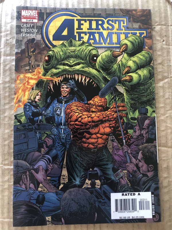 Fantastic Four: First Family #3 (2006)