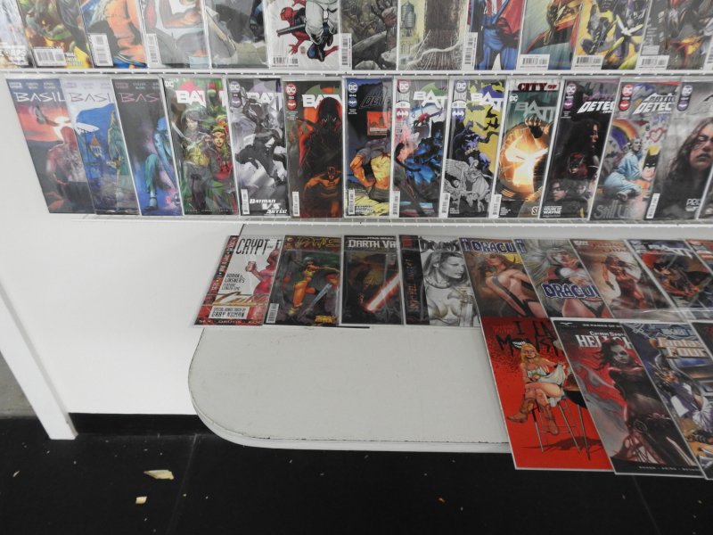 Huge Lot 140+ Comics W/ Suicide Squad, Spider-Man, Batman, +More! Avg VF/NM Cond