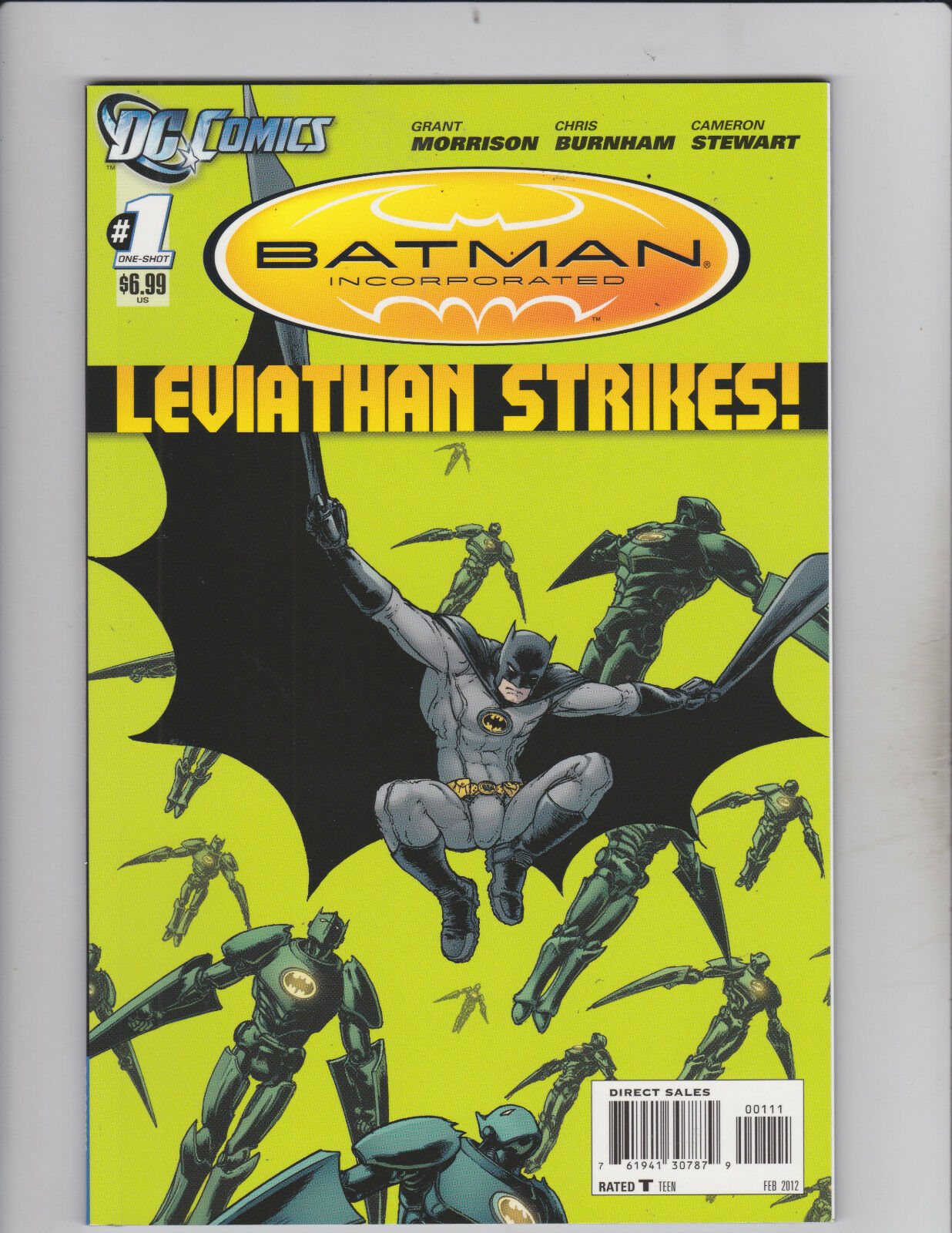 DC Comic! Batman Incorporated! Issue 1! OneShot! Comic Books